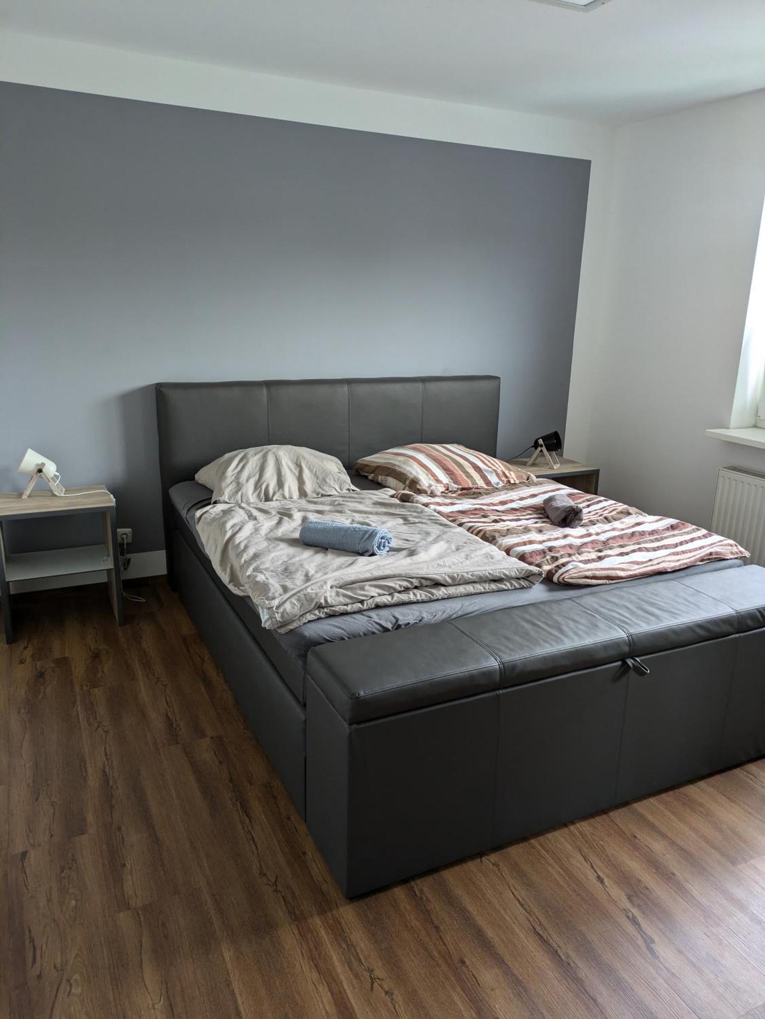Schoene Einfache Ferienwohnung Zwischen Stadt Und Meer Вилхелмсхафен Екстериор снимка